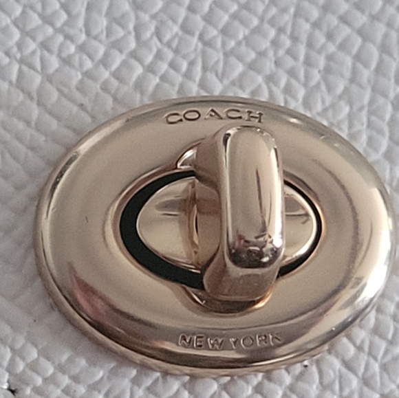 COACH Slim Envelope Wallet on Chain Plus Medium Size Straw Hat! - Picture 6 of 11